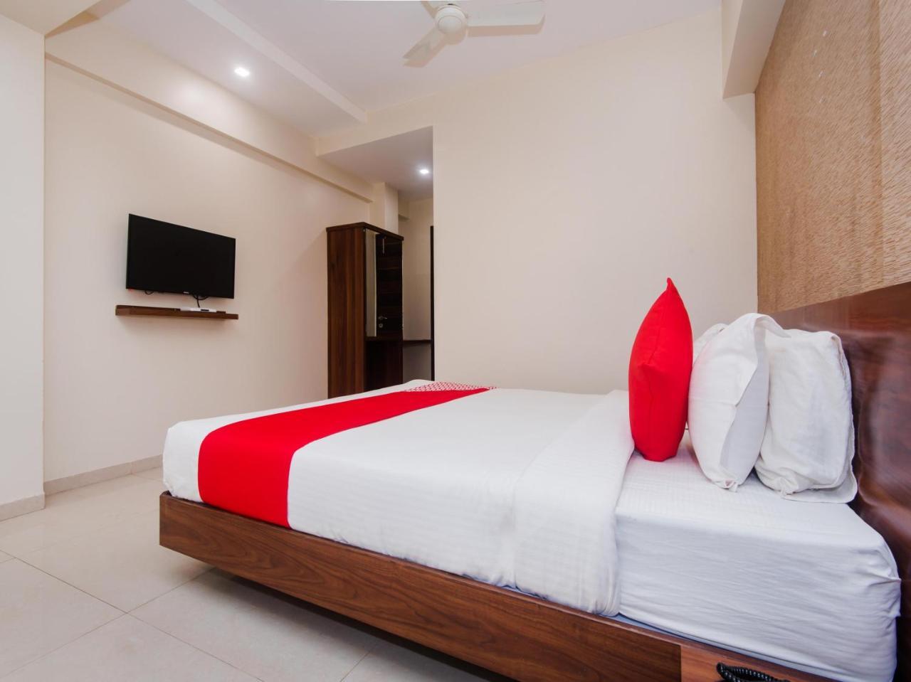Hotel Park Inn Vasai Εξωτερικό φωτογραφία